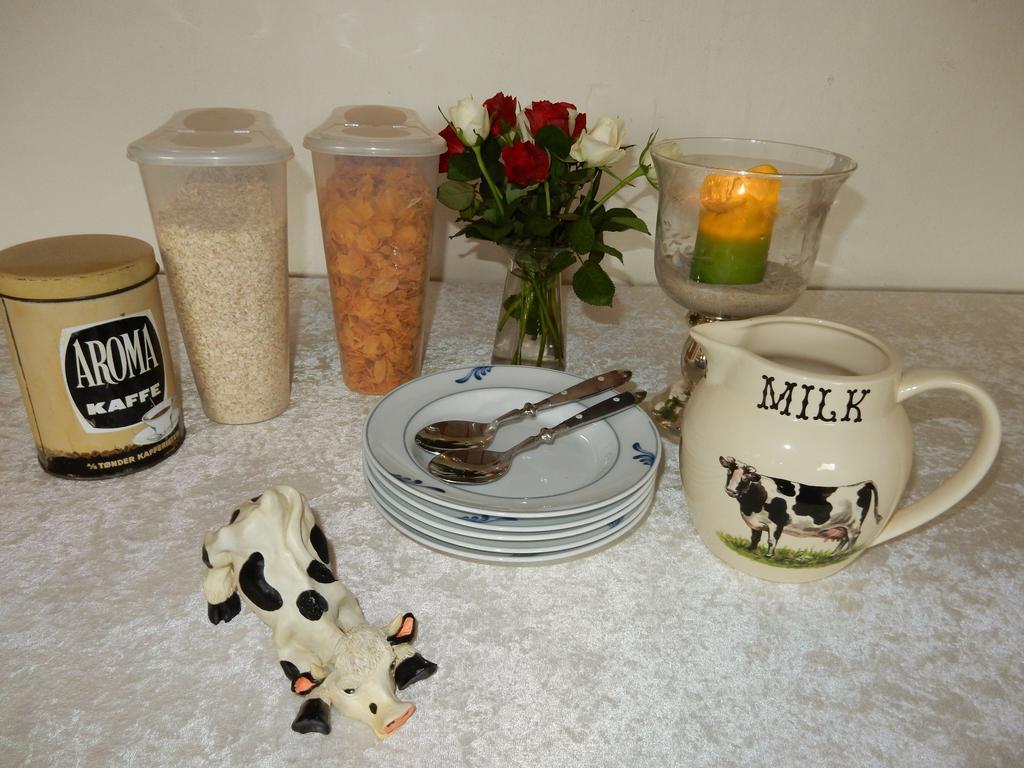 Den Gamle Kostald Bed & Breakfast Holsted Buitenkant foto