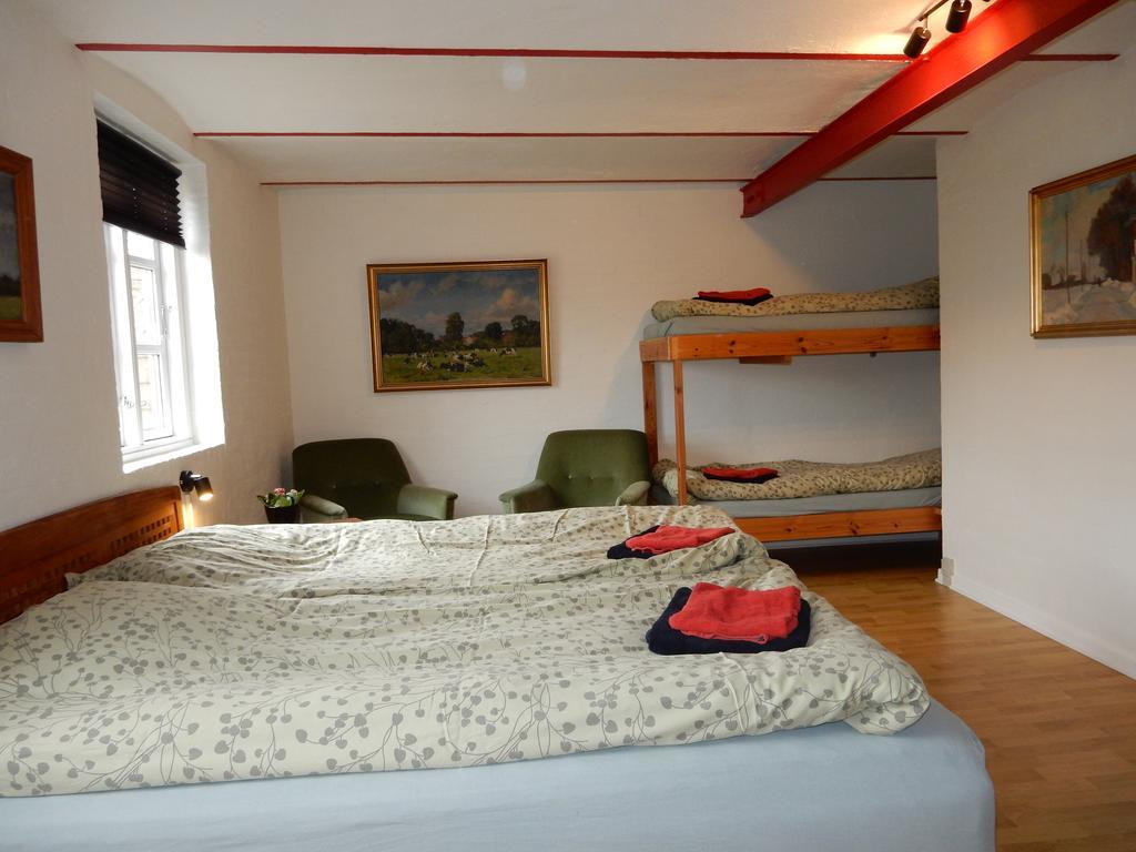 Den Gamle Kostald Bed & Breakfast Holsted Buitenkant foto