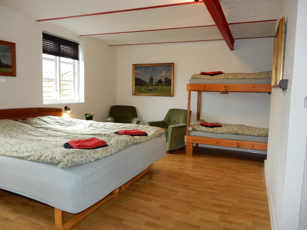 Den Gamle Kostald Bed & Breakfast Holsted Buitenkant foto